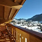De Rougemont & Hotel
