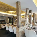 Hotel De Rougemont &
