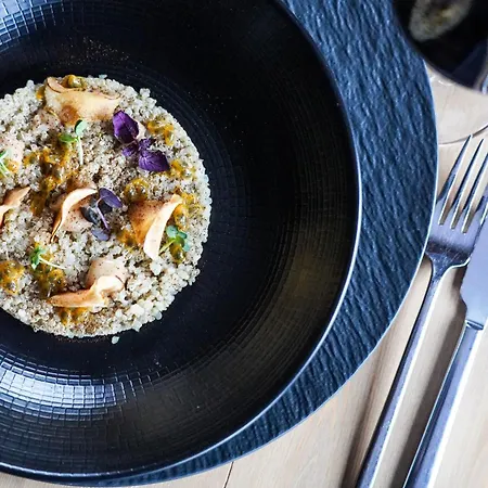 De Rougemont & 4* グスタード