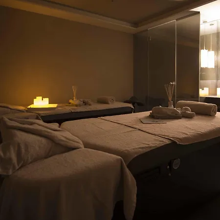 Hotel De Rougemont & 4*