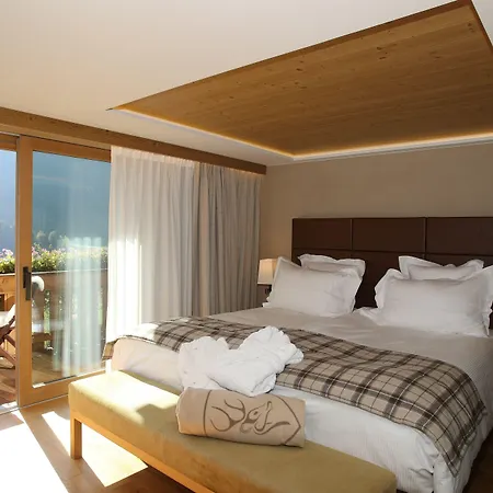 De Rougemont & Gstaad