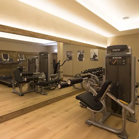 De Rougemont & Hotell Gstaad