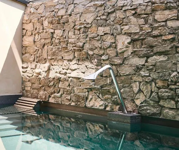 Hotel De Rougemont &