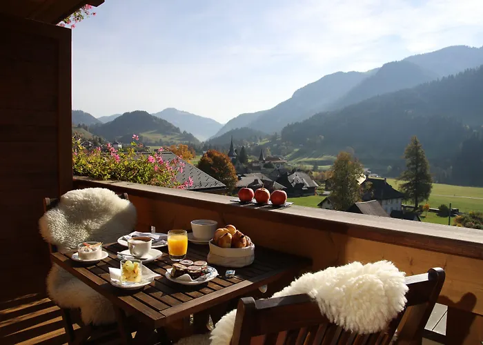 De Rougemont & Hotel Gstaad